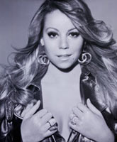 Mariah Carey Live Concert /   